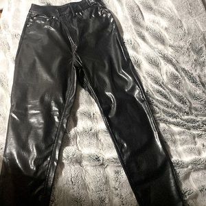 H&M, black size US8 EUR 40